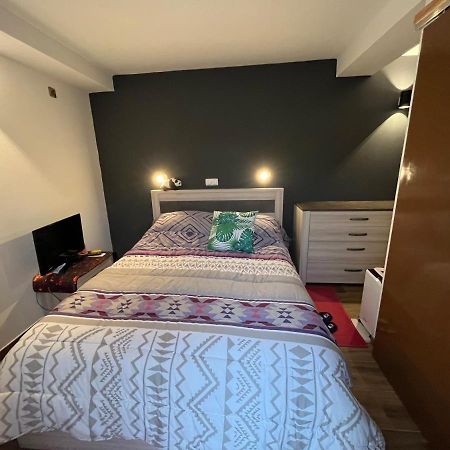 Panda'S Cave Apartment Lajes das Flores Екстериор снимка